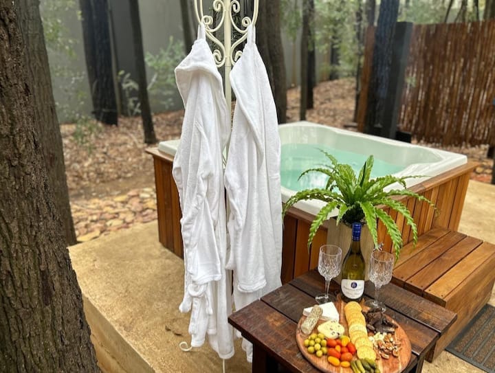 WhatsApp Image 2025-07-04 at 14.42.05 WhatsApp Image 2025-07-04 at 14.42.05